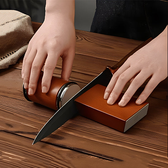 aiguiseur-de-couteaux-solide