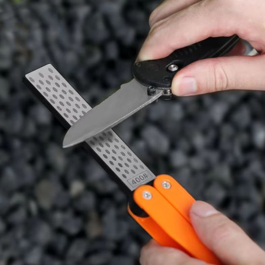 aiguiseur-portable-orange