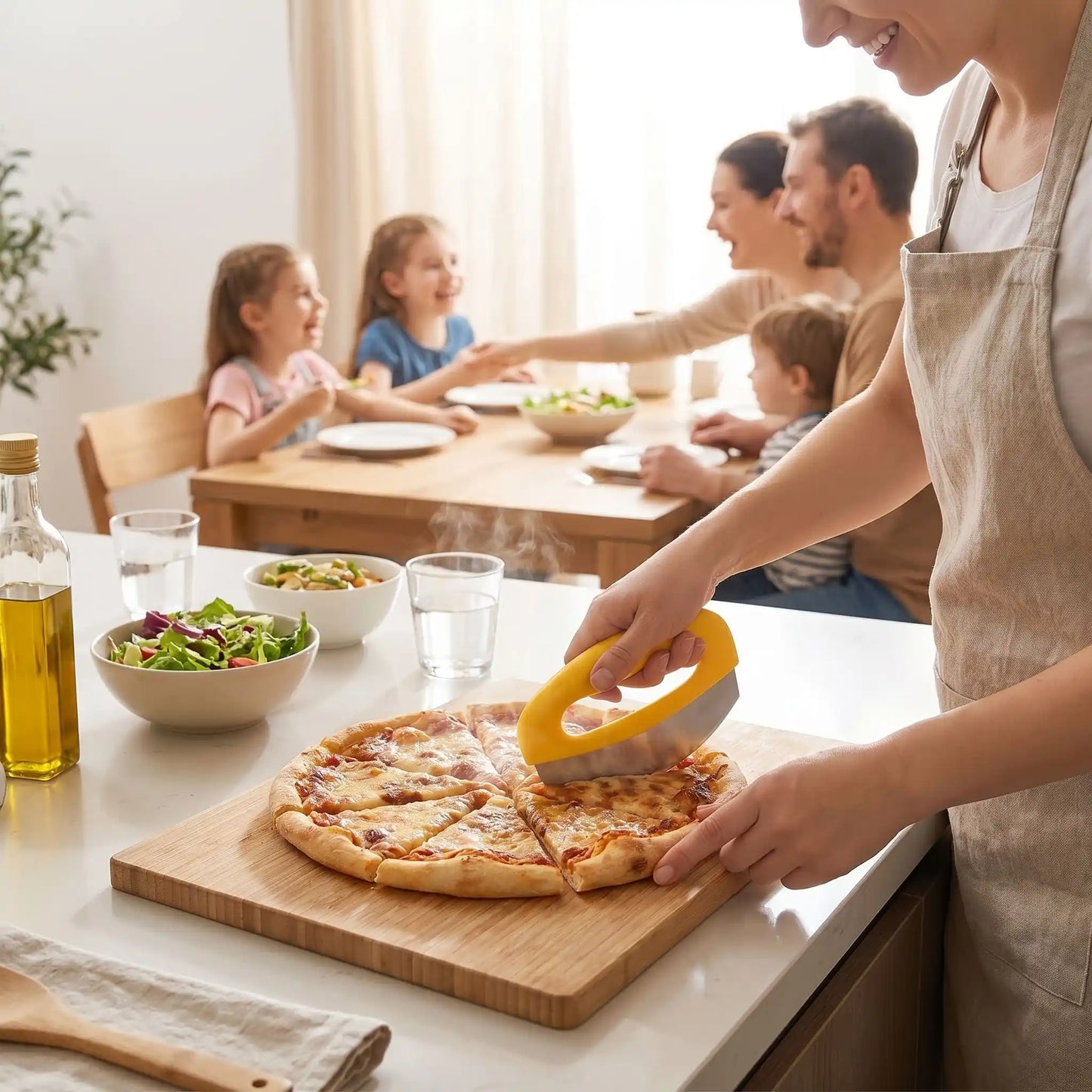 couteau a pizza avec capuchon de securite
