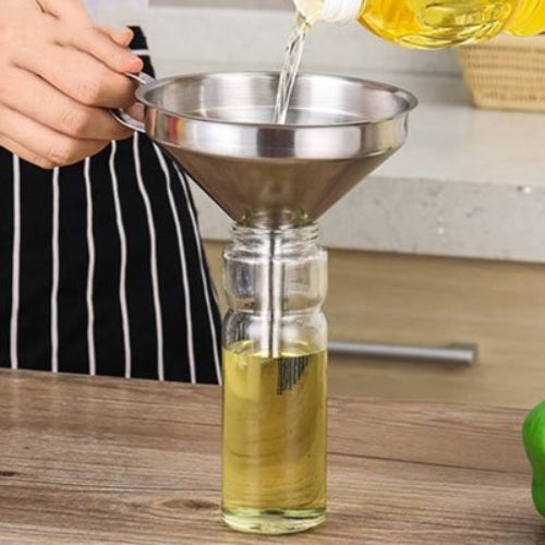 Entonnoir pour filtrer tous vos liquides et ingrédients