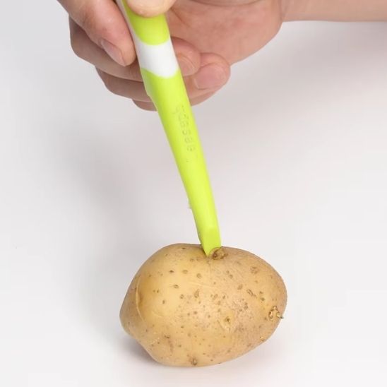 eplucheur-pomme-de-terre-fruits-legumes