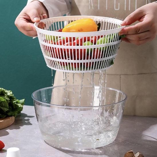 Essoreuse à salade polyvalent laitues, légumes et fruit toujours frais