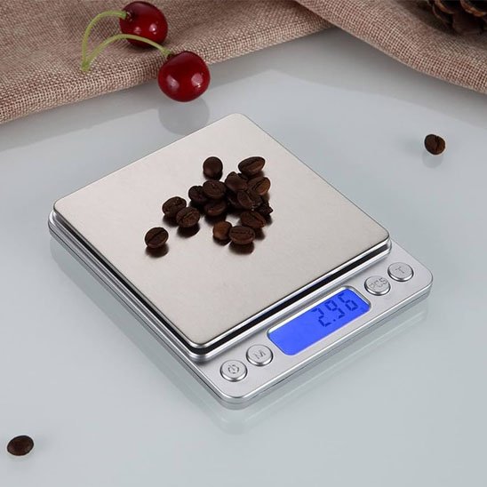 Balance cuisine  avec écran led bleu