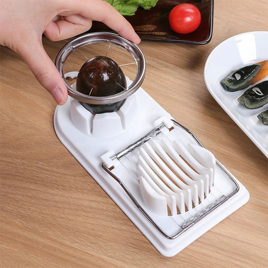 Coupe oeuf​ éviter les éclats de coquille