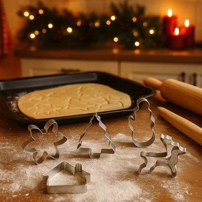 emporte piece noel renne flocon sapin maison