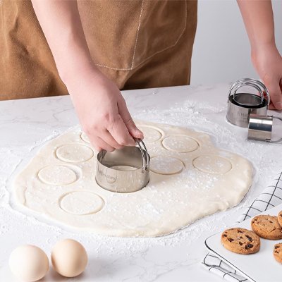 Emporte piece rond inox dentelée