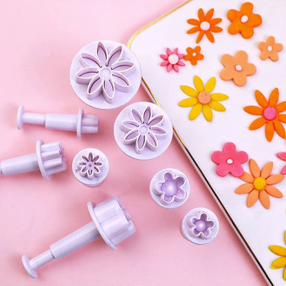 emporte pieces fleurs motifs varies