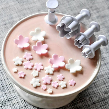 emporte pieces fleurs moules decos patisserie