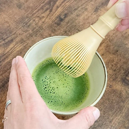 Fouet matcha mélange homogène sans grumeaux