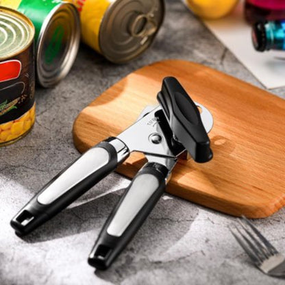 Ouvre boite accessoire de cuisine indispensable pour conserver vos aliments