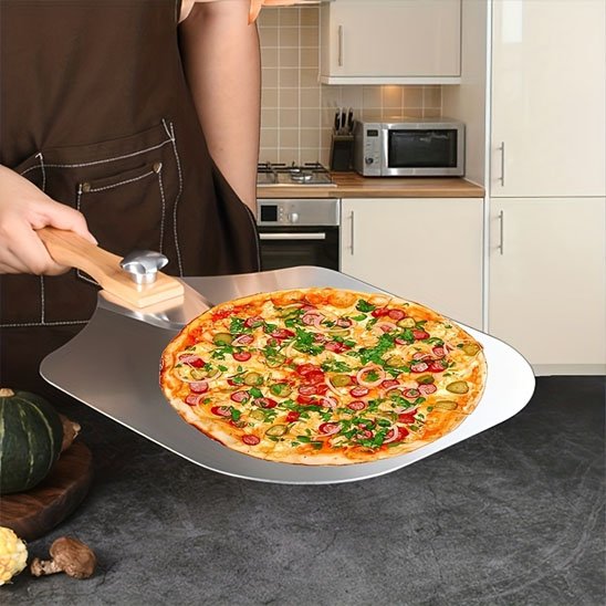 Pelle à pizza retrait facile du four