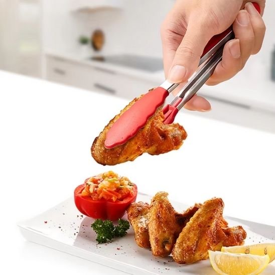 Pince à barbecue Passez de la cuisson au service sans effort ni désordre