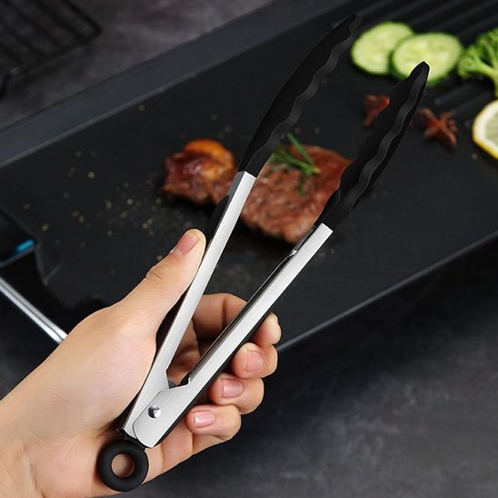 Pince de cuisine gagnez en hygiène et en praticité