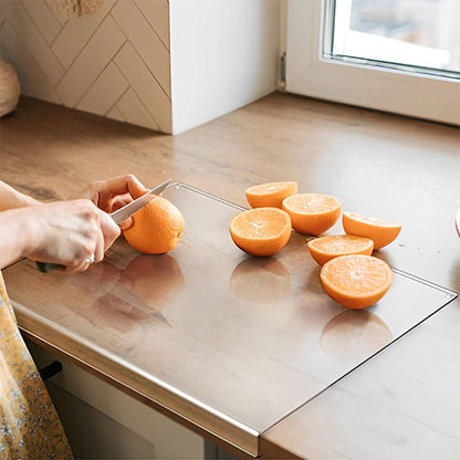 planche a decouper avec orange a decouper