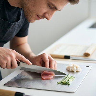 Planche à découper haut de gamme résistante pour cuisiner proprement et sans effort