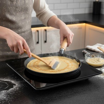 poele-a-crepes-bord-bas-pour-retourner-facilement