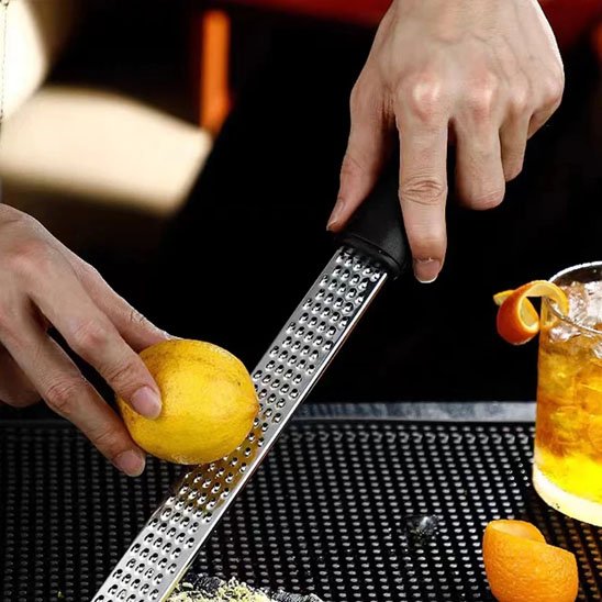 Râpe à fromage ergonomique