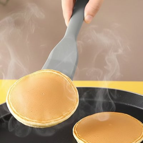 Spatule en silicone​ polyvalente pâtisserie et cuisson sans limite