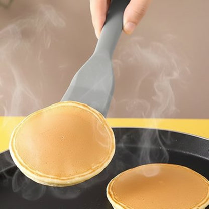 Spatule en silicone​ polyvalente pâtisserie et cuisson sans limite