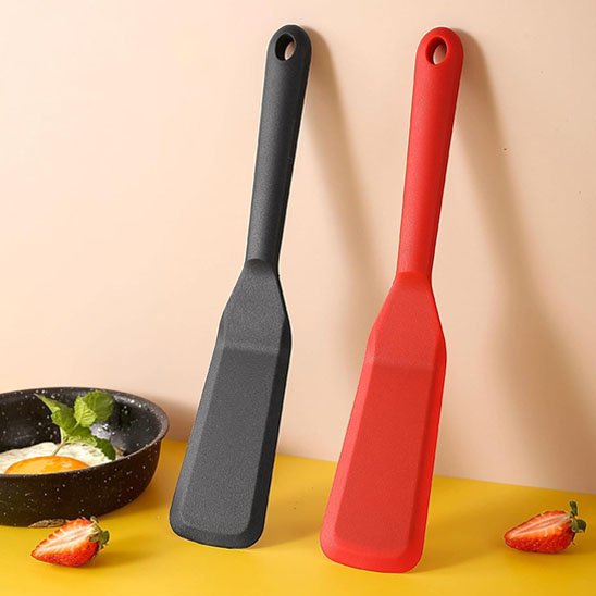 Spatule en silicone résistante mélange facile, cuisson maîtrisée