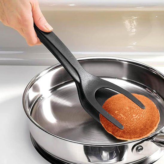 Spatule pour retourner les aliments